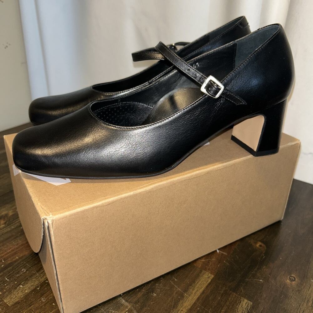 NEW Calla Women's Mary Jane Shoes - Black leather, Size 41 EU US 10 MSRP $240